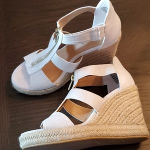 White wedge sandal